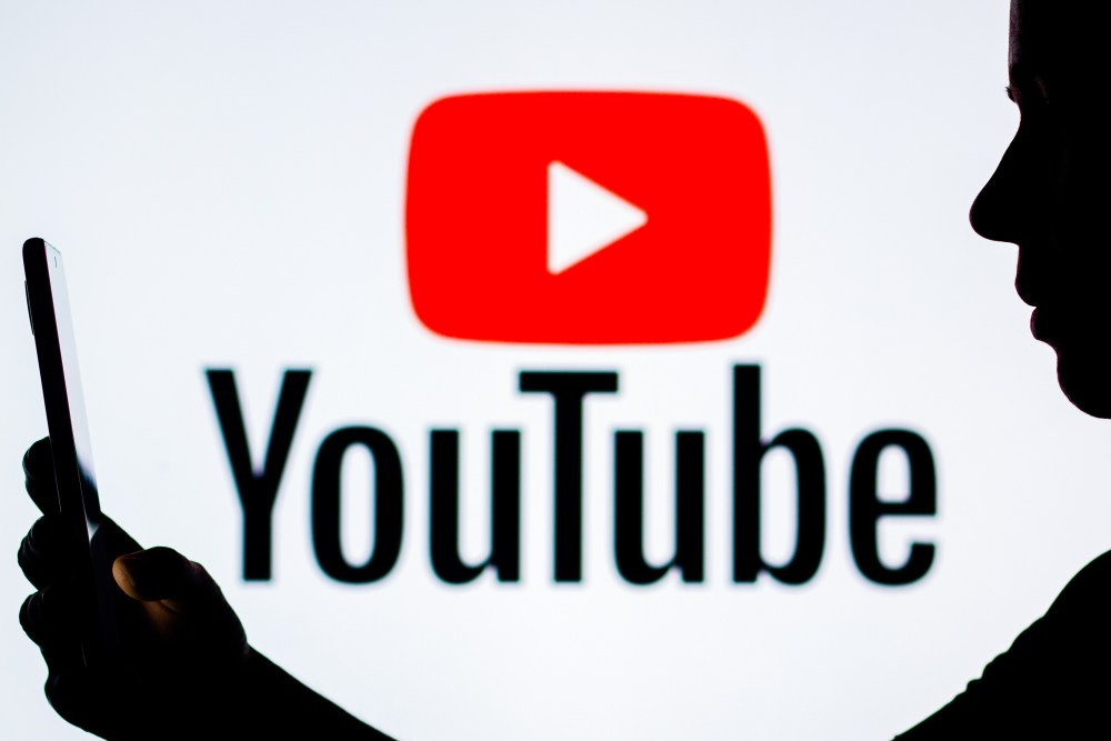 YouTube Signs Shopify Deal, Expands Live Shopping Tools