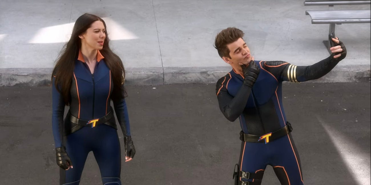 Meet Metroburg’s Meteors In New 'The Thundermans Return' Peeks