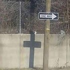Εγώ και όλοι εσείς, που ξέρετε τι σας γίνεται, πιάνουμε νταβάνι