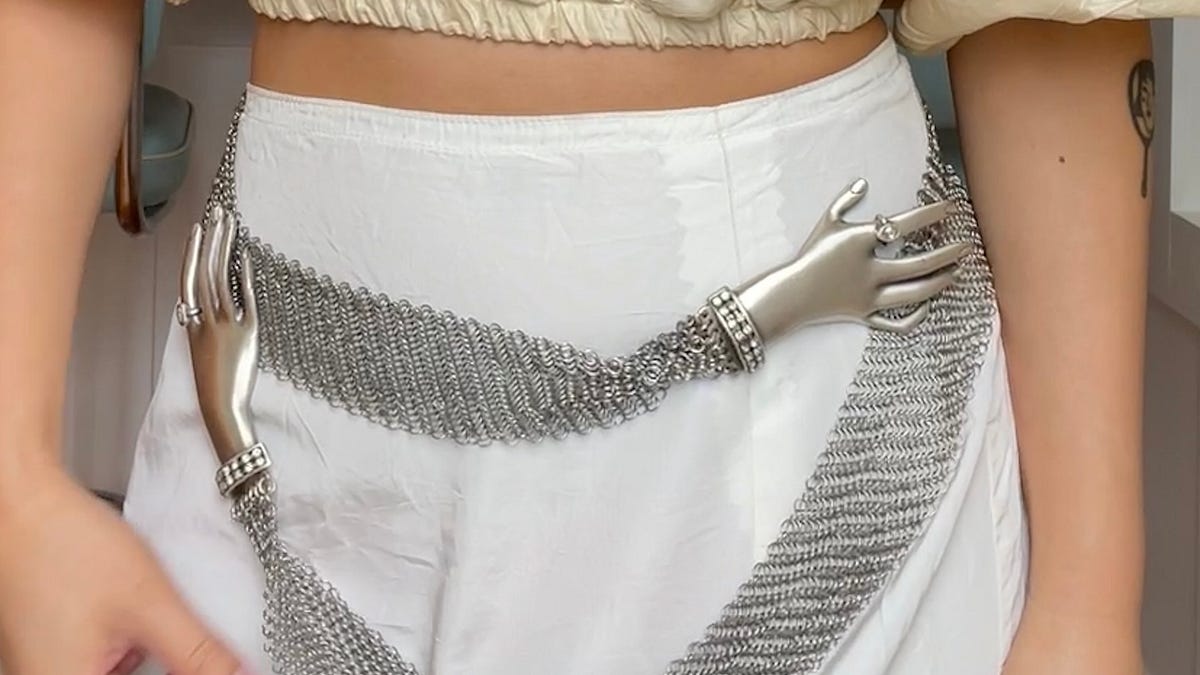 my piece de resistance: a chainmail belt ? - by Viv Chen