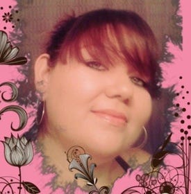 Desirae Longboat PHOTO.jpeg
