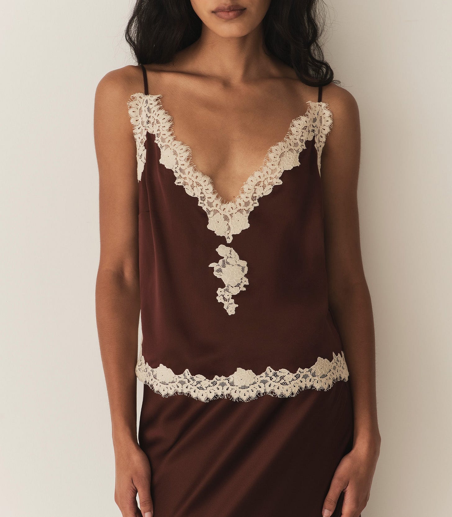 KIRA TOP -- CAFE view 1