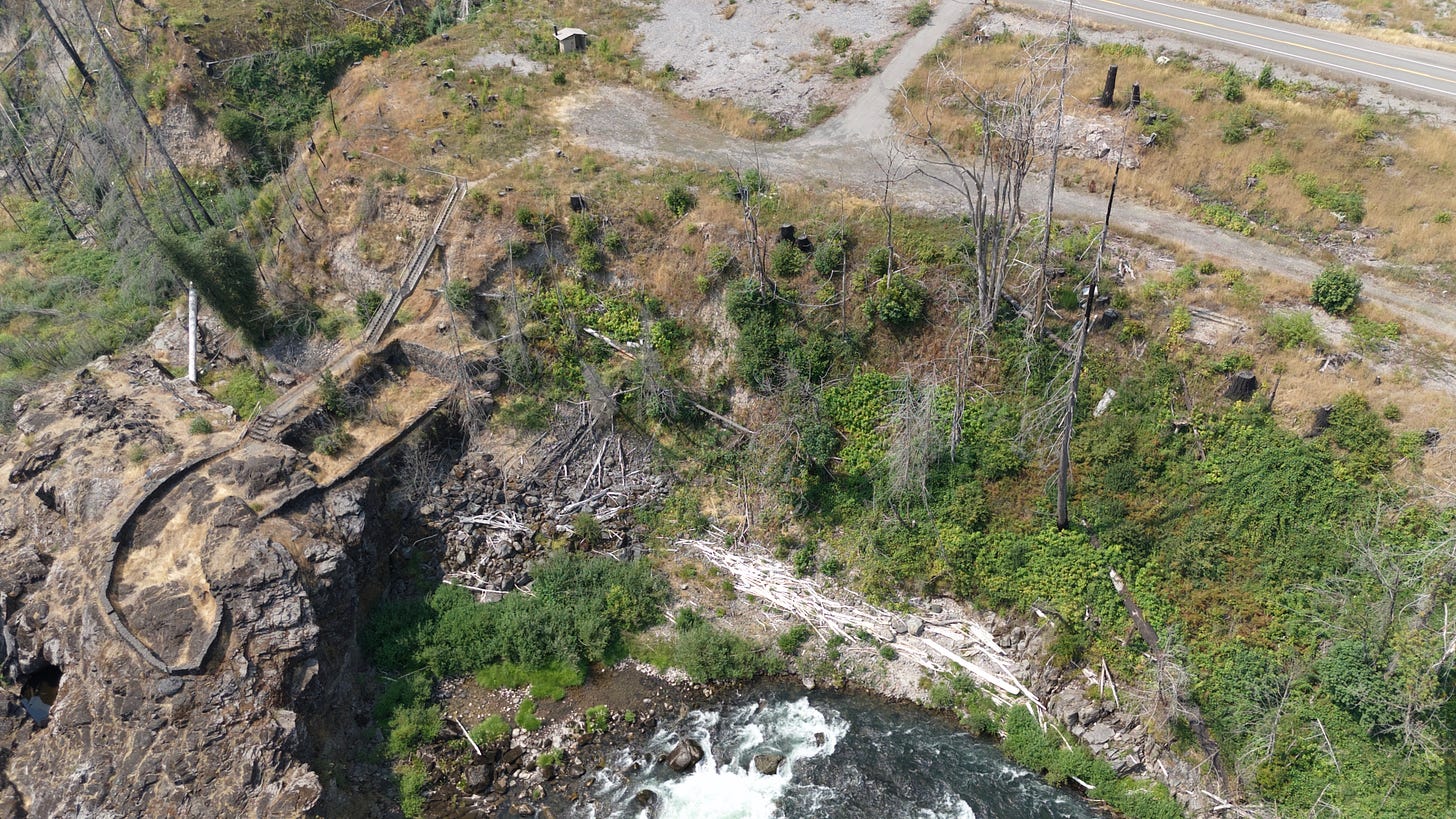 drone photo of Niagara Park, Oregon, post-Labor Day fires of 2020