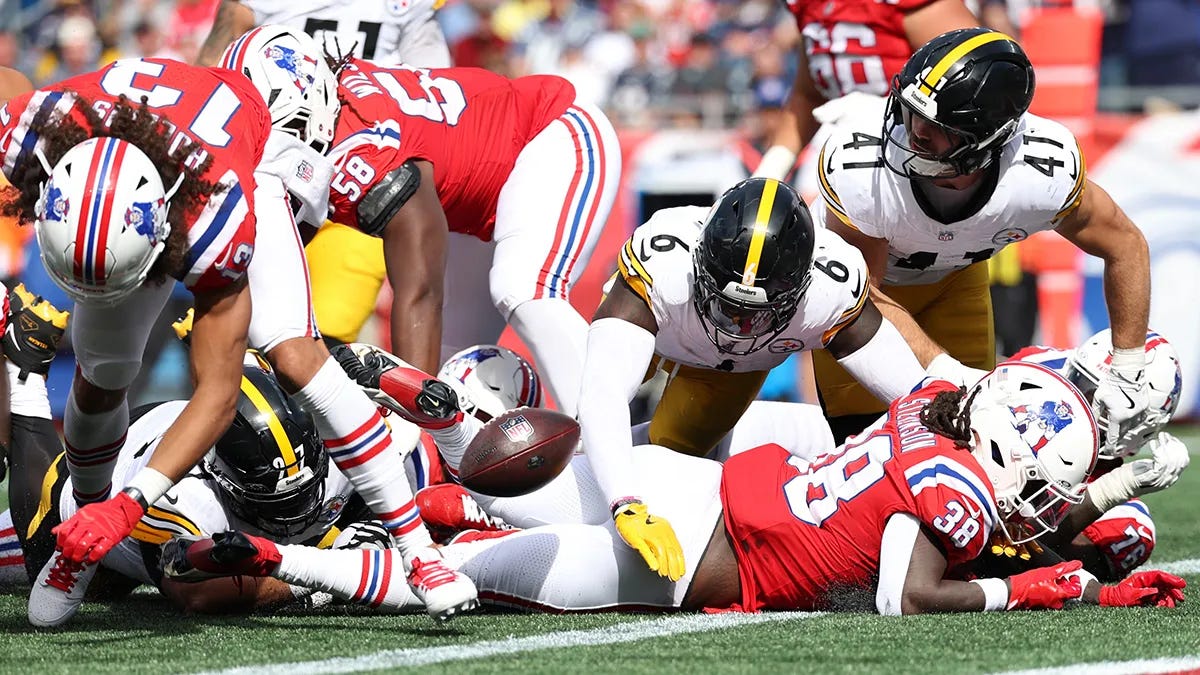 Questioning Patriots' decision after Rhamondre Stevenson's fumble – NBC  Sports Boston