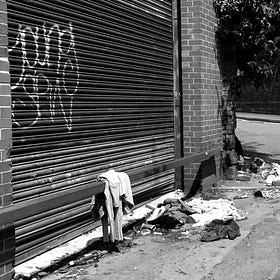 i write my heart out in the dust of these streets