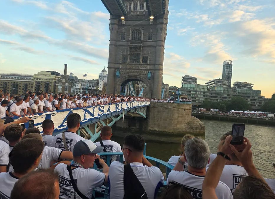 On the terraces: Germany reacts to FIFA scandal, Hansa conquer London