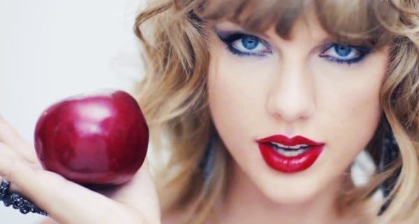 taylor swift most annoying celebrities 2015 taylor swift most annoying celebrities 2015