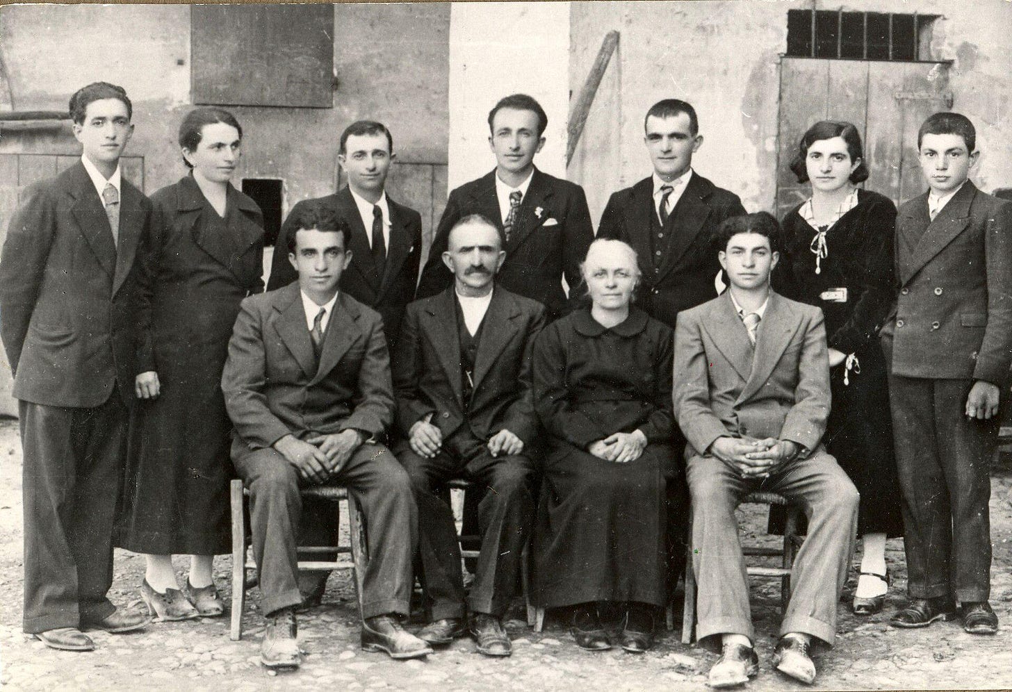 The anti-fascist Cervi family in 1935. This peasant family tragically saw their seven sons executed by firing squad on December 28, 1943, in reprisal for the killing of two fascist officials.