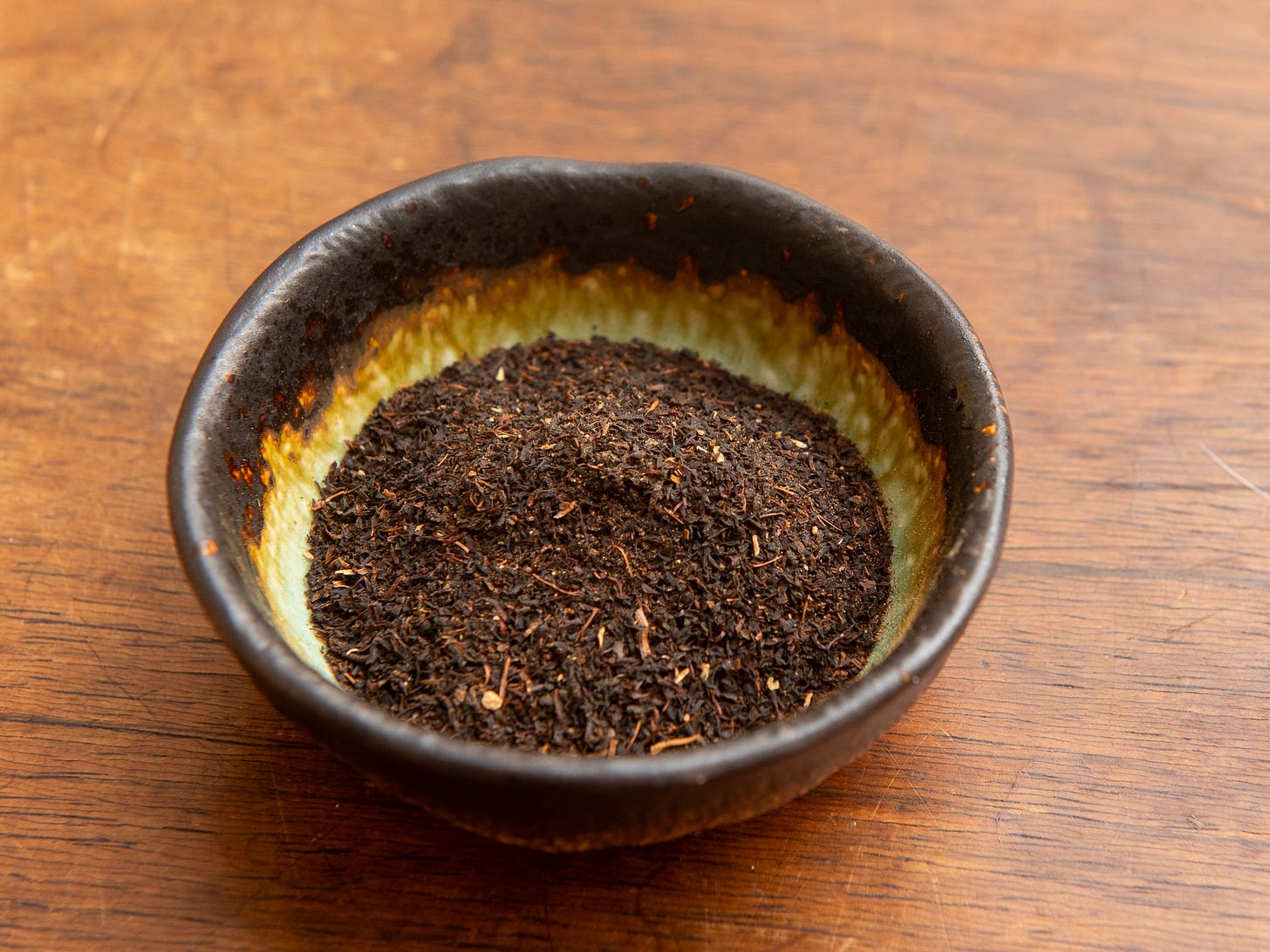 ID: Dragon fire spiced black tea dry leaves