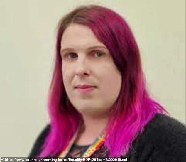 NHS mutiny AGAINST watchdog ruling that allows trans patients to be barred  from single-sex wards | Daily Mail Online