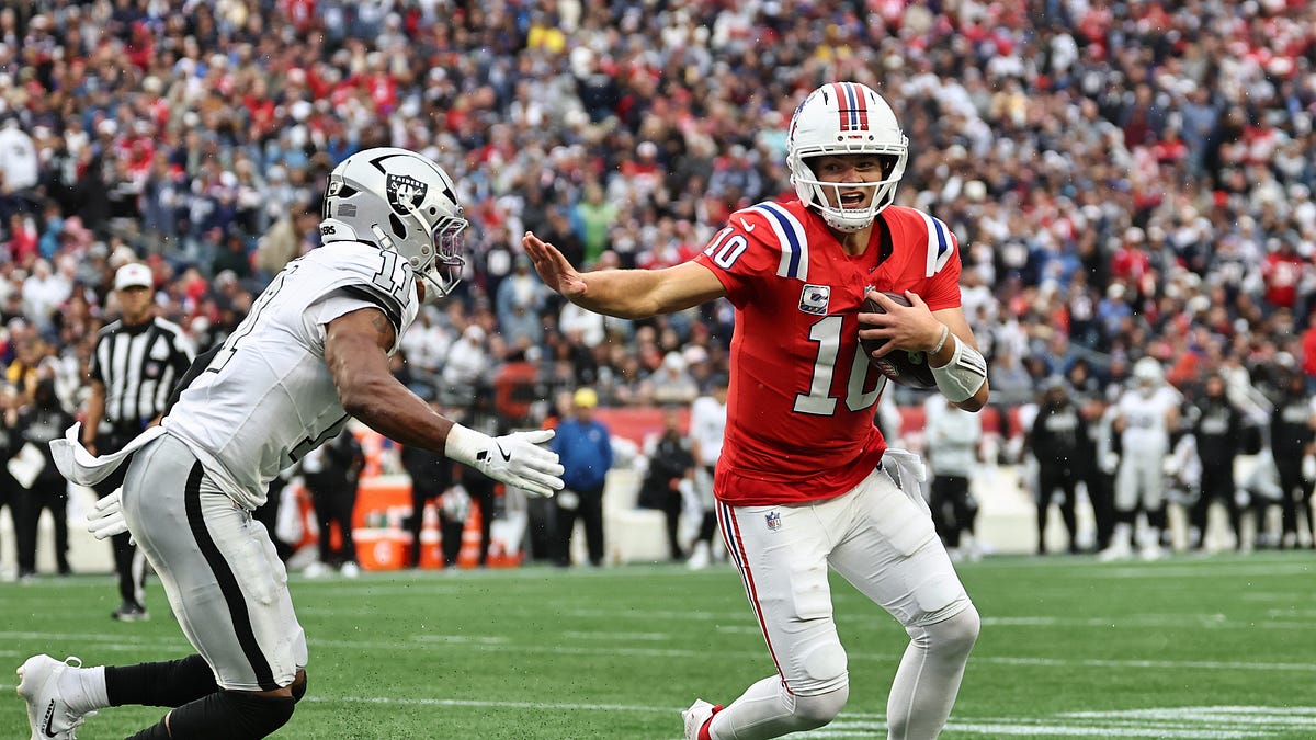 October Mailbag: Drake Maye’s revival, Bills D, Vikings O, Packers’ line dance and which QBs could time-travel to any era?