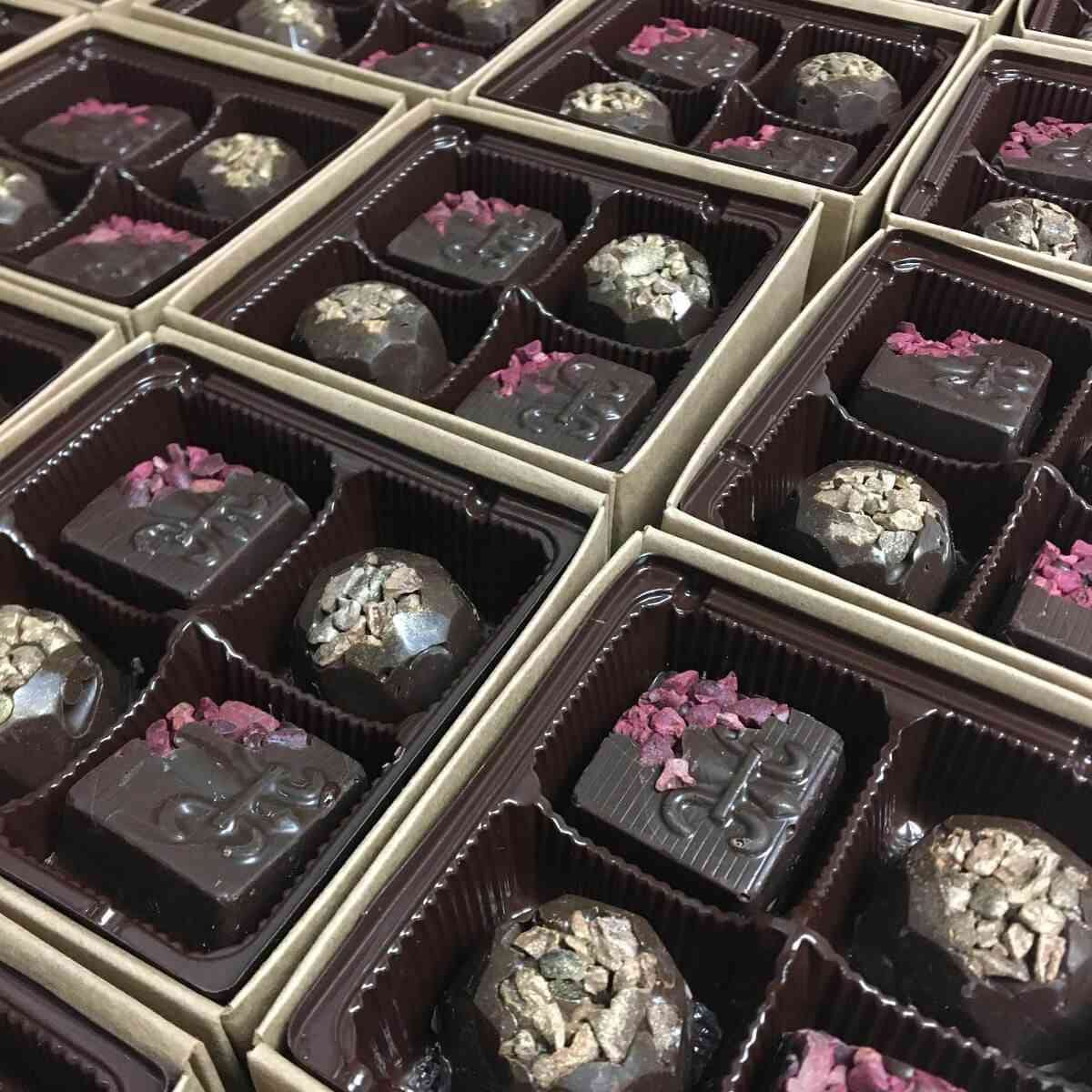 AFFAIRE de CHOCOLAT Fairport Chocolatiers AFFAIRE de CHOCOLAT Fairport Chocolatiers