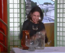 Breaking Glass GIFs | Tenor