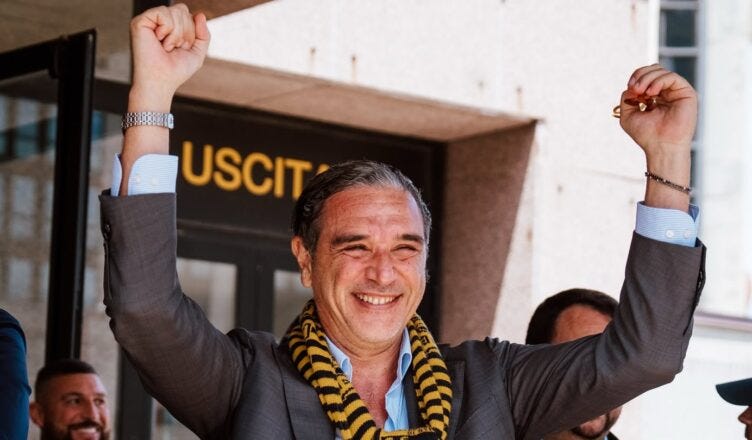 Juve Stabia, arriva l'ok del Tribunale: Alfredo Guerri è il nuovo patron! Sospiro di sollievo per le Vespe, la B è (quasi) salva - Campania Nel Pallone Juve Stabia, arriva l'ok del Tribunale: Alfredo Guerri è il nuovo patron! Sospiro di sollievo per le Vespe, la B è (quasi) salva - Campania Nel Pallone