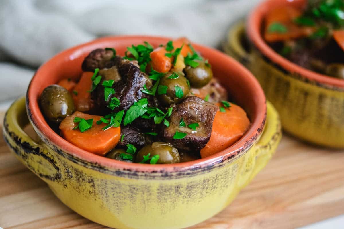 Lamb clapassade in a yellow croc Lamb clapassade in a yellow croc