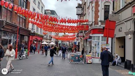 A walk through London