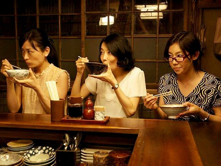 중국과 일본은 있는데 한국에는 들고먹는 음식 문화가 없는이유 . JPGIF | 유머 게시판 | RULIWEB
