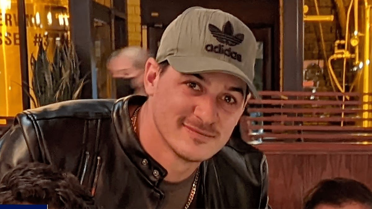 Padres coach held by ICE for over a week is released on bond