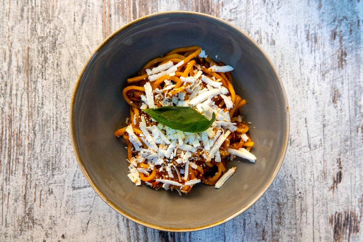 Pasta alla Norma fredda: la ricetta originale siciliana perfetta per l’estate