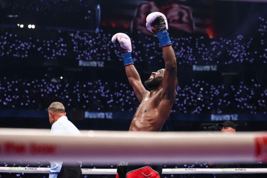 Terence 'Bud' Crawford makes history with victory over Canelo Alvarez | CNN Terence 'Bud' Crawford makes history with victory over Canelo Alvarez | CNN