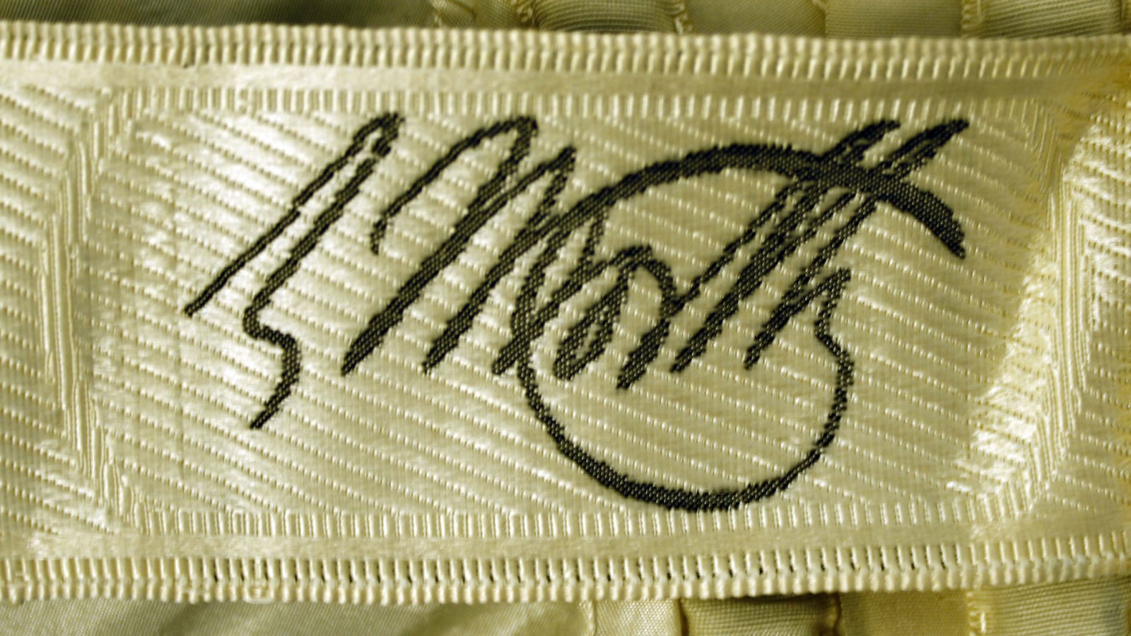 Who was the First Fashion Designer To Put Labels Inside Clothes?