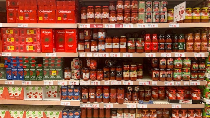 Tomate frito, salsa de tomate y tomate triturado. Diferencias y aplicaciones