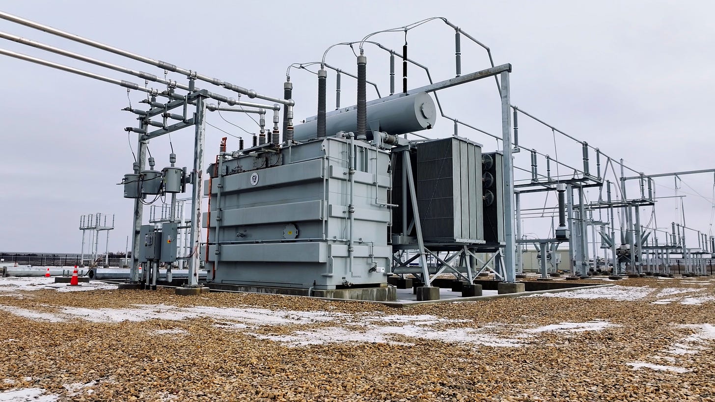 Applied Digital on X: "🗞️NEWS: Major milestone achieved at Applied  Digital's Ellendale HPC DatThe campus transformer