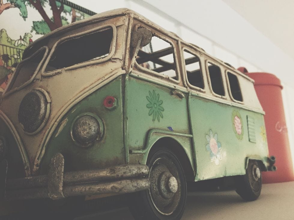 Mini volkswagen decor during our Stacy’s BGC baby shower