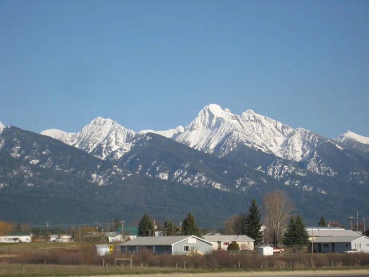 Last year’s ride? Oh, hands down, it was the champ of all road bike adventures. Might’ve been the gravel roads that made it feel like a throwback to the wild, wild west, allowing us to dust off those cross bikes with the knobby tires. Or, perhaps, it was that stroke of luck where I somehow, against all odds, ended up winning the race (let’s not talk about this year, shall we?). But you know what? The real cherry on top was the epic barbeque at Matt Seeley’s place afterwards. Nothing wraps up a day of pedaling like good company and even better BBQ.