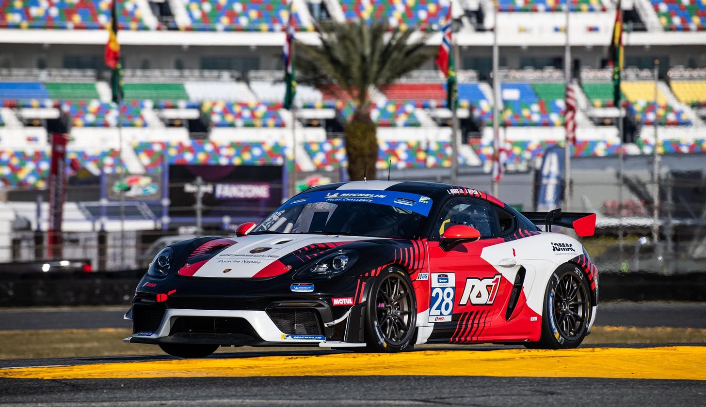 Porsche 718 Cayman GT4 RS Clubsport, RS1 #28, Jan Heylen (BEL), Luca Mars (USA), IMSA, 24h de Daytona, 2025, Porsche AG