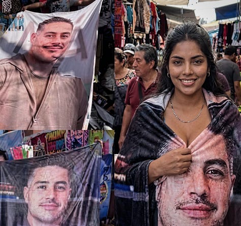 Las toallas de Harfuch causan furor en tianguis