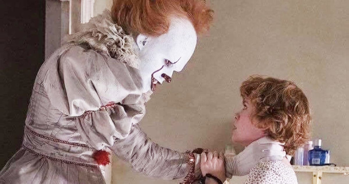 Pennywise Ruined Clowns for IT Star Sophia Lillis Pennywise Ruined Clowns for IT Star Sophia Lillis