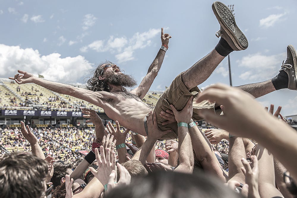 Festival: RotR 2016 or: How I learned to stop being afraid of metal and love crowd surfing | Flush the Fashion Festival: RotR 2016 or: How I learned to stop being afraid of metal and love crowd surfing | Flush the Fashion