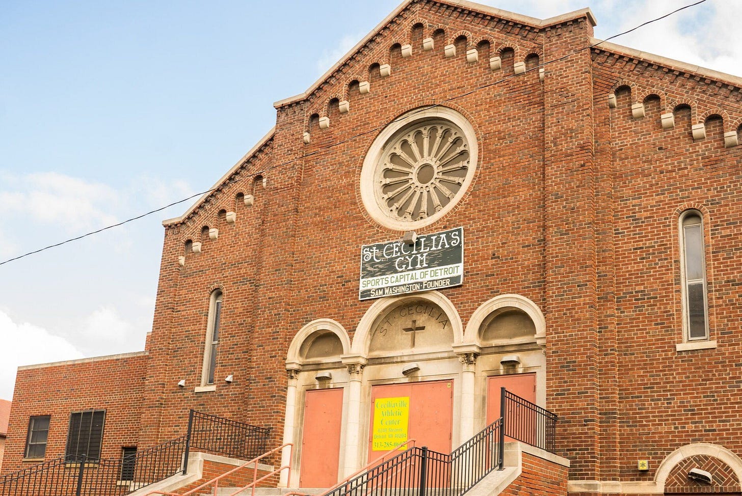Cecilia's gym, the pilgrim Church, and the news Cecilia's gym, the pilgrim Church, and the news