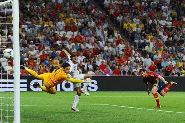 Eurocopa 2012: España gana a Francia por 2-0 con doblete de Xabi Alonso