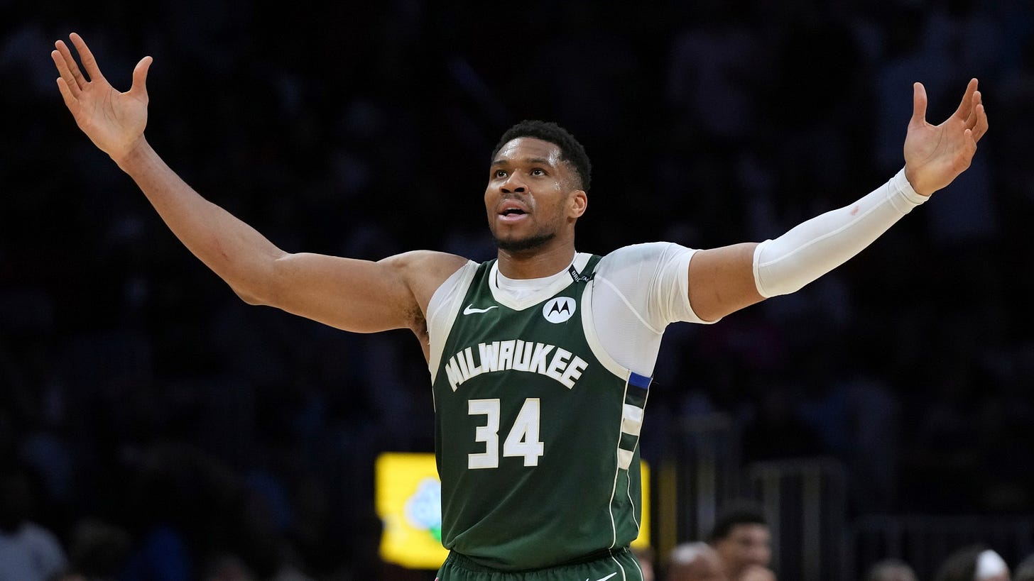 Bucks' Giannis Antetokounmpo feeling grateful that he's healthy for the  postseason this time around – KGET 17 News