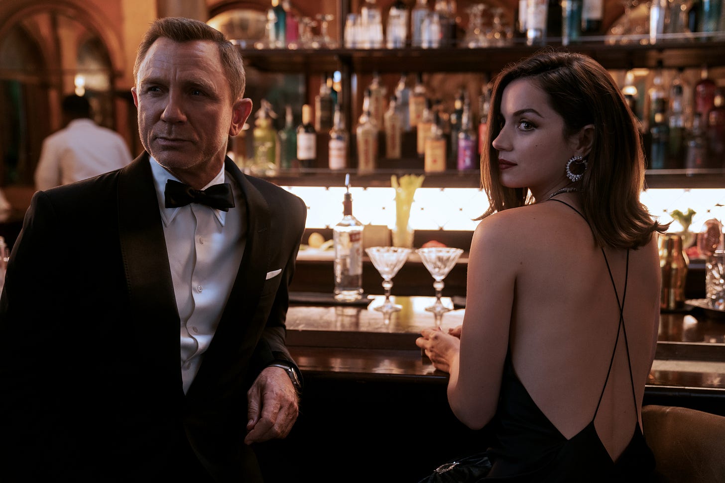 No Time To Die&#39; Tops $313M Global; &#39;Venom 2&#39; At $186M; Disney $2B WW –  Deadline