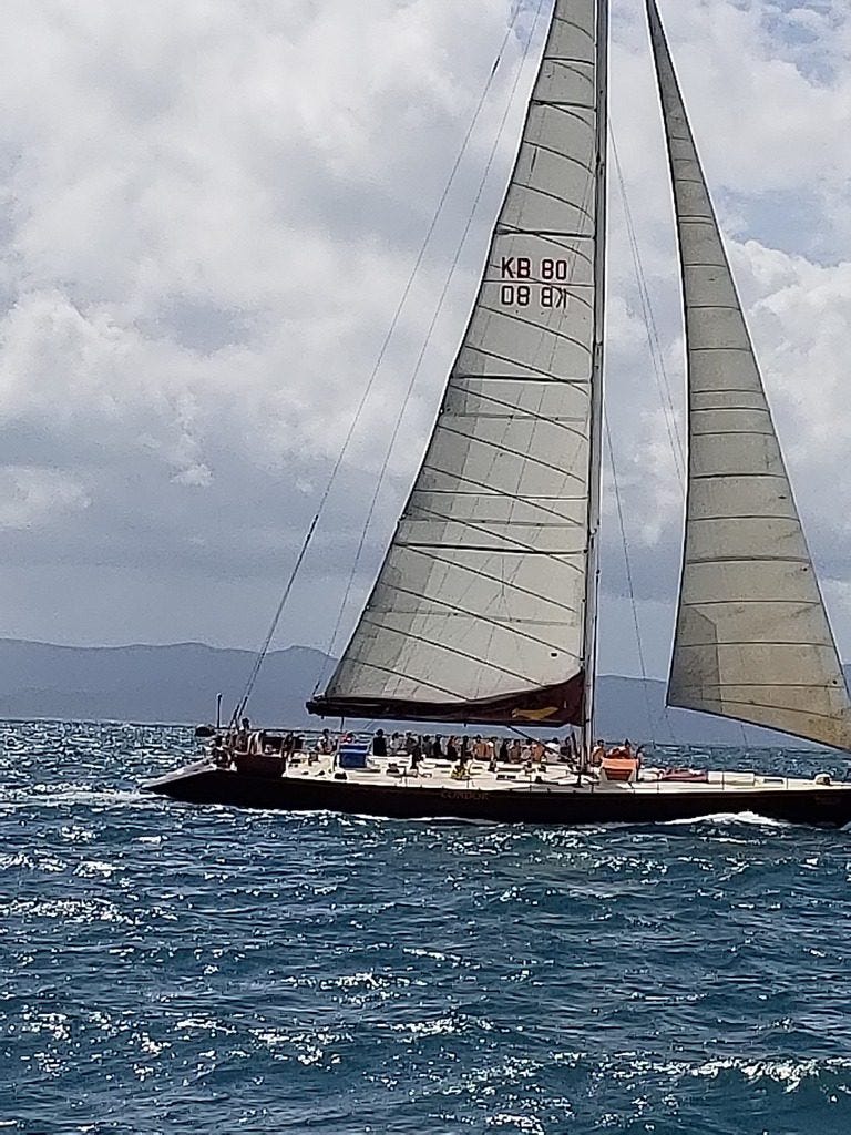 Sailing the Whitsundays
