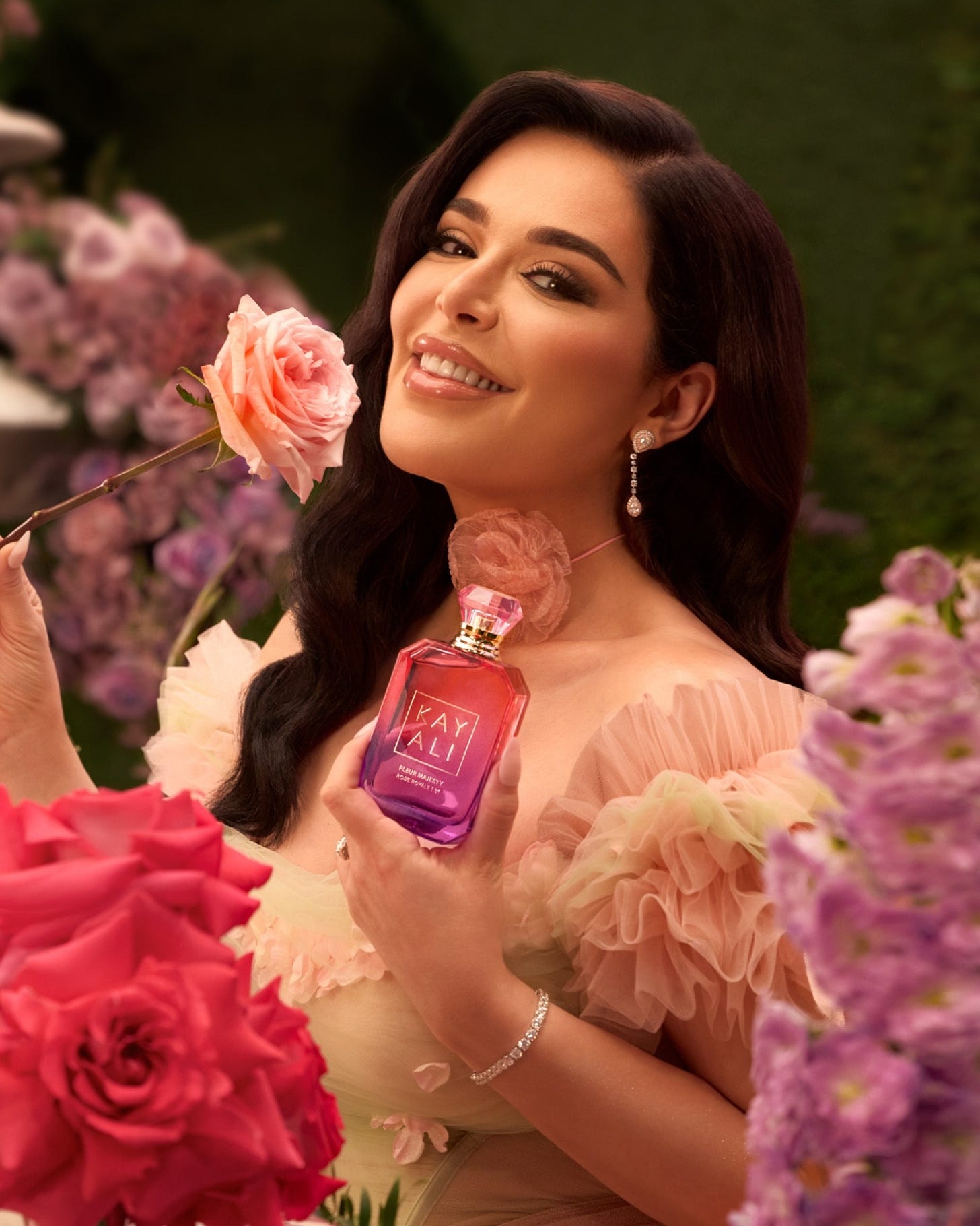 No photo description available.