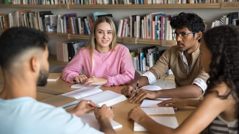 Virtual Summer School: Business and Economics