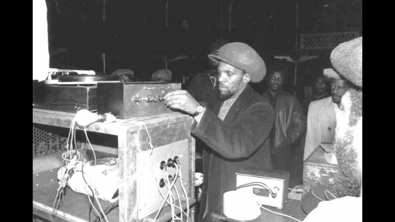 JAH SHAKA LIVE PECKHAM 1983 - YouTube