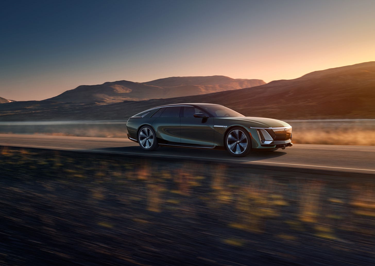 Cadillac CELESTIQ (2024) - pictures & information
