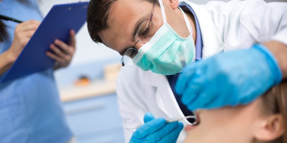 Convênio odontológico: motivos para aderir (+ 6 dúvidas comuns)