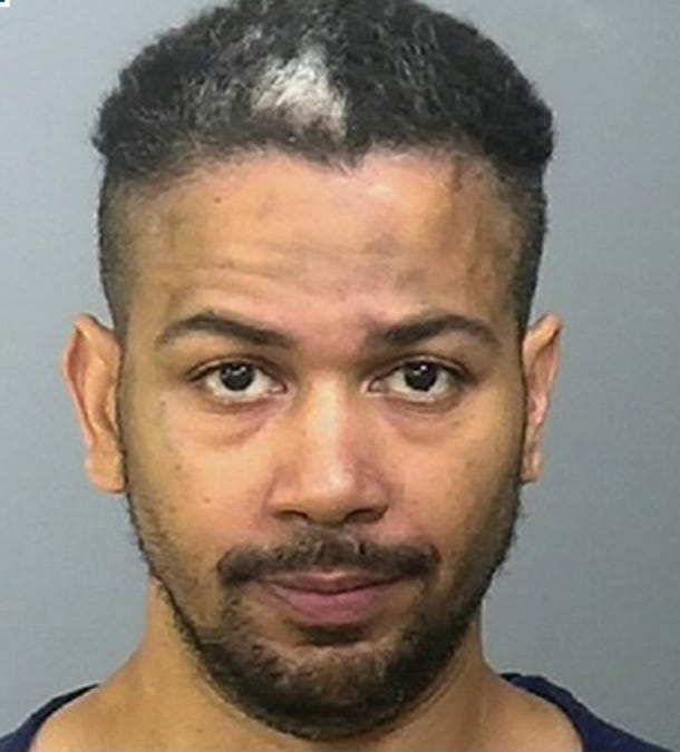 Man Charged With Murder After Calling 911 to Report Stabbing in South ...