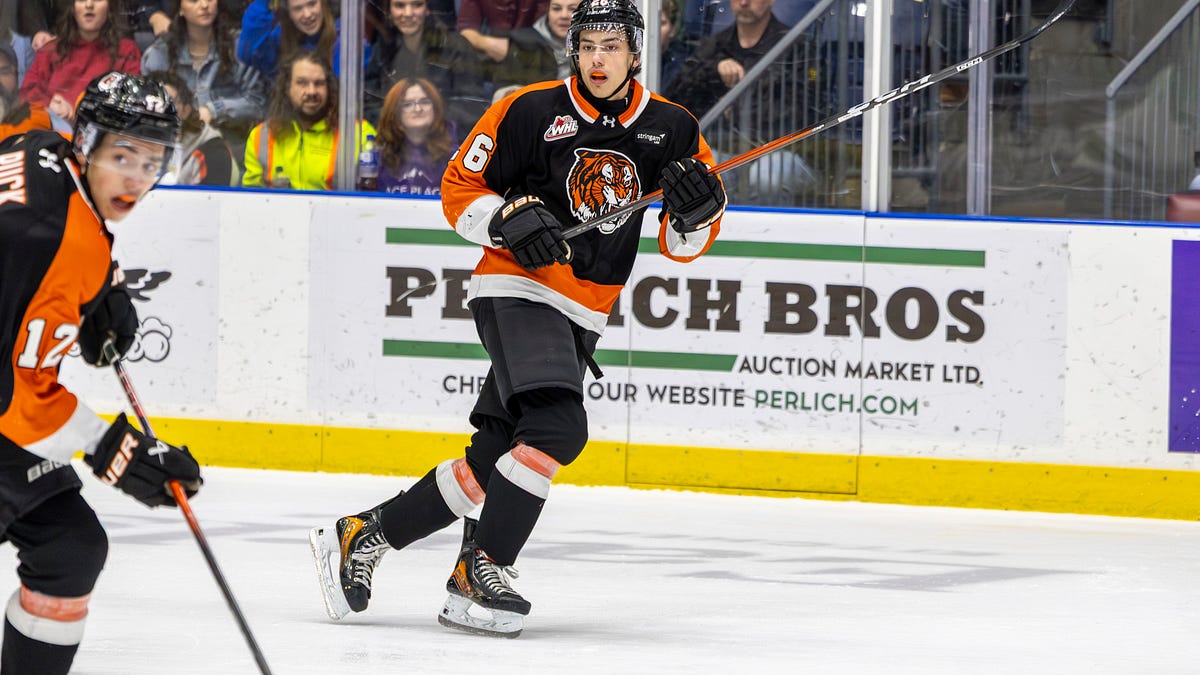3 Candidates for Canucks Head Coach & Targets With No. 33 Pick in 2026 NHL Draft