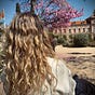 Emma Bloom's avatar