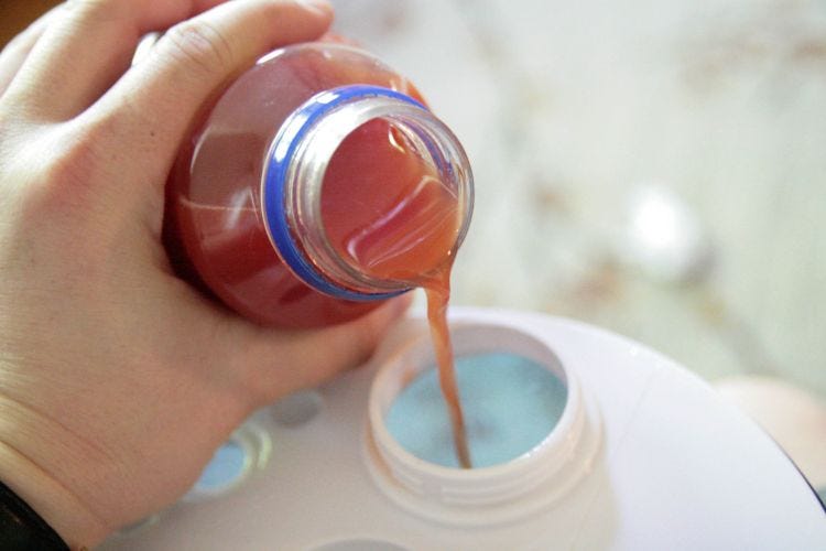Humidifier Alcohol Vodka Clamato Pour