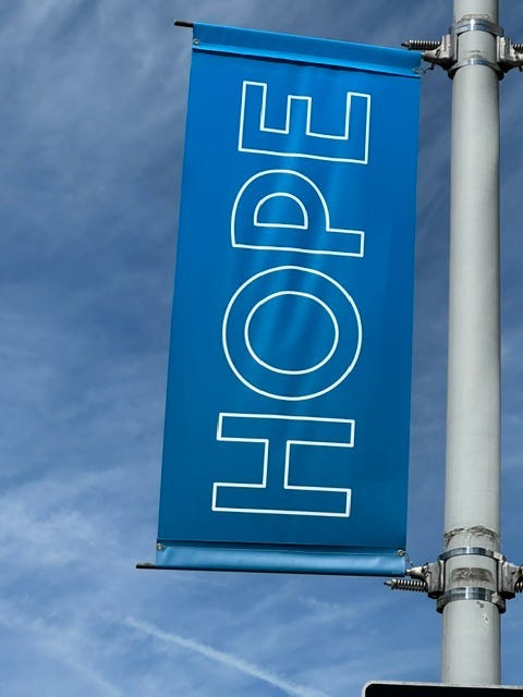 642e4d65-e8b4-4142-92a8-655089e25793_640x480.jpg