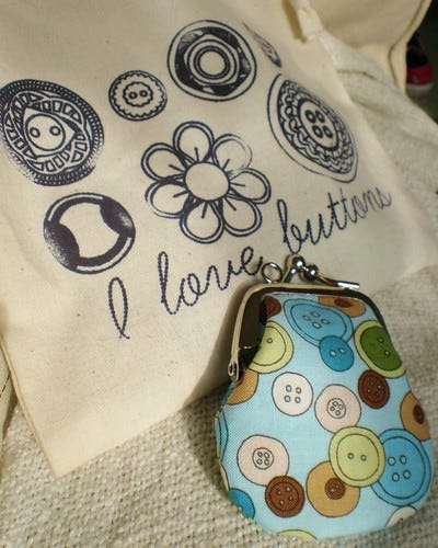 Frame Purse in Button Fabric Frame Purse in Button Fabric