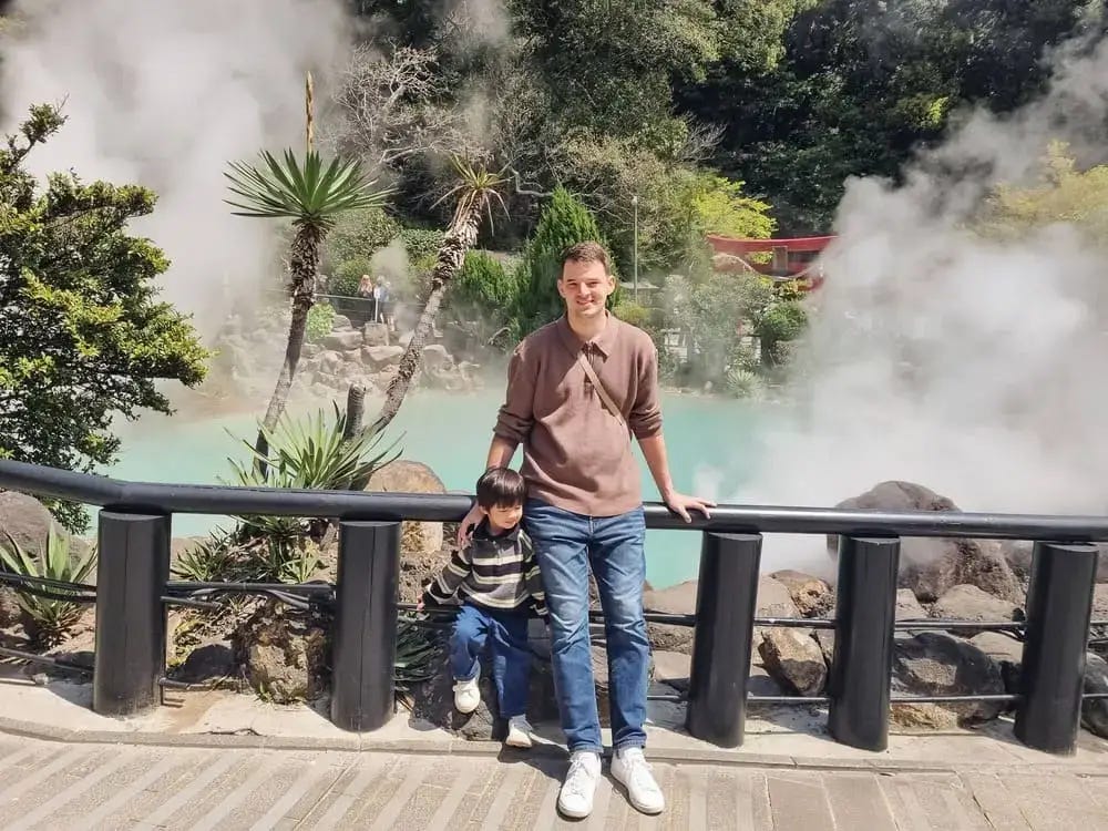 Max Ă Beppu Max Ă Beppu